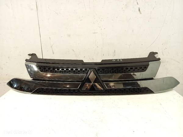 Mitsubishi Outlander III 3 Lift atrapa grill - 1