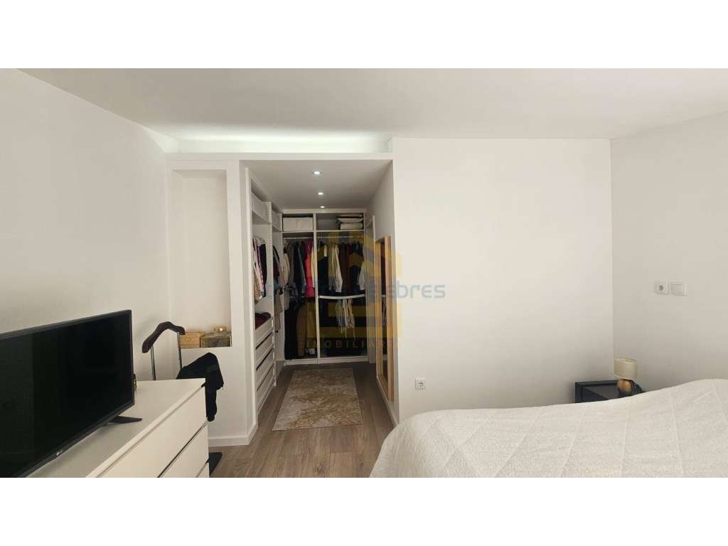 Moradia T2+1 Totalmente Renovada - 100m da Praia | Vila do Conde-9