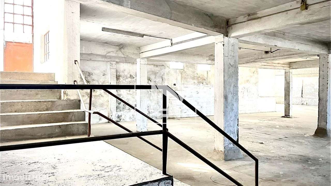 Armazém para Venda – Ferreira do Zêzere - Grande imagem: 4/16