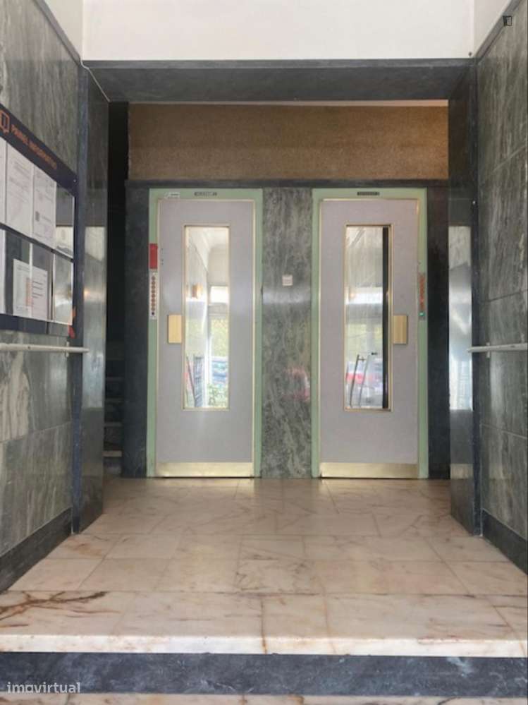 Apartamento com 1 quartos - localizado em Campolide Lisbon - Grande imagem: 4/6