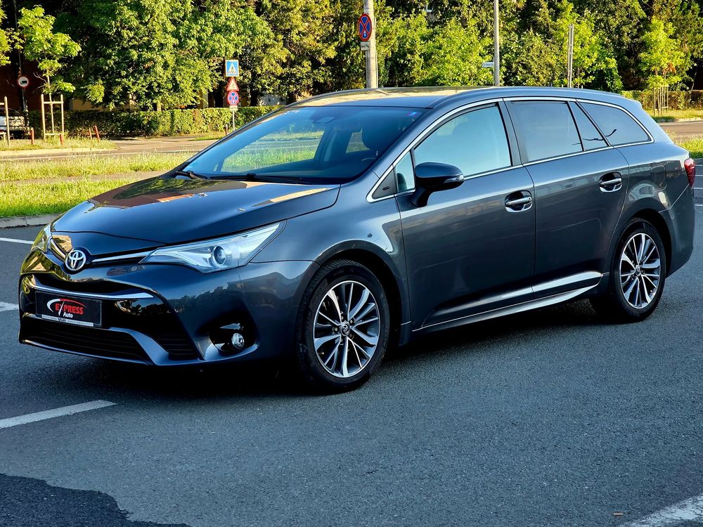 Toyota Avensis III [2009 - 2018] 2.0 D-4D Executive 2015