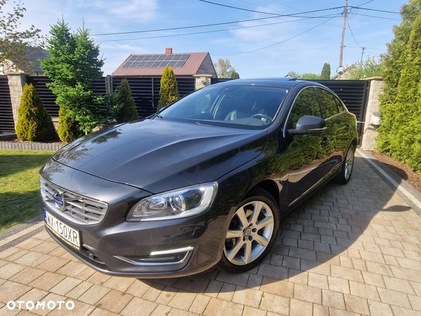 Volvo S60 T5 Drive-E Summum - 1