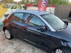 Audi A1 Sportback 1.6 TDI Stronic Ambition - 31