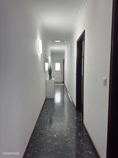 Apartmento T2 duplex para arrendamento - Grande imagem: 5/12