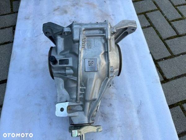 Mercedes 205 213 253 257 2053506718 3,06 dyfer NEW GWARANCJA! - 2