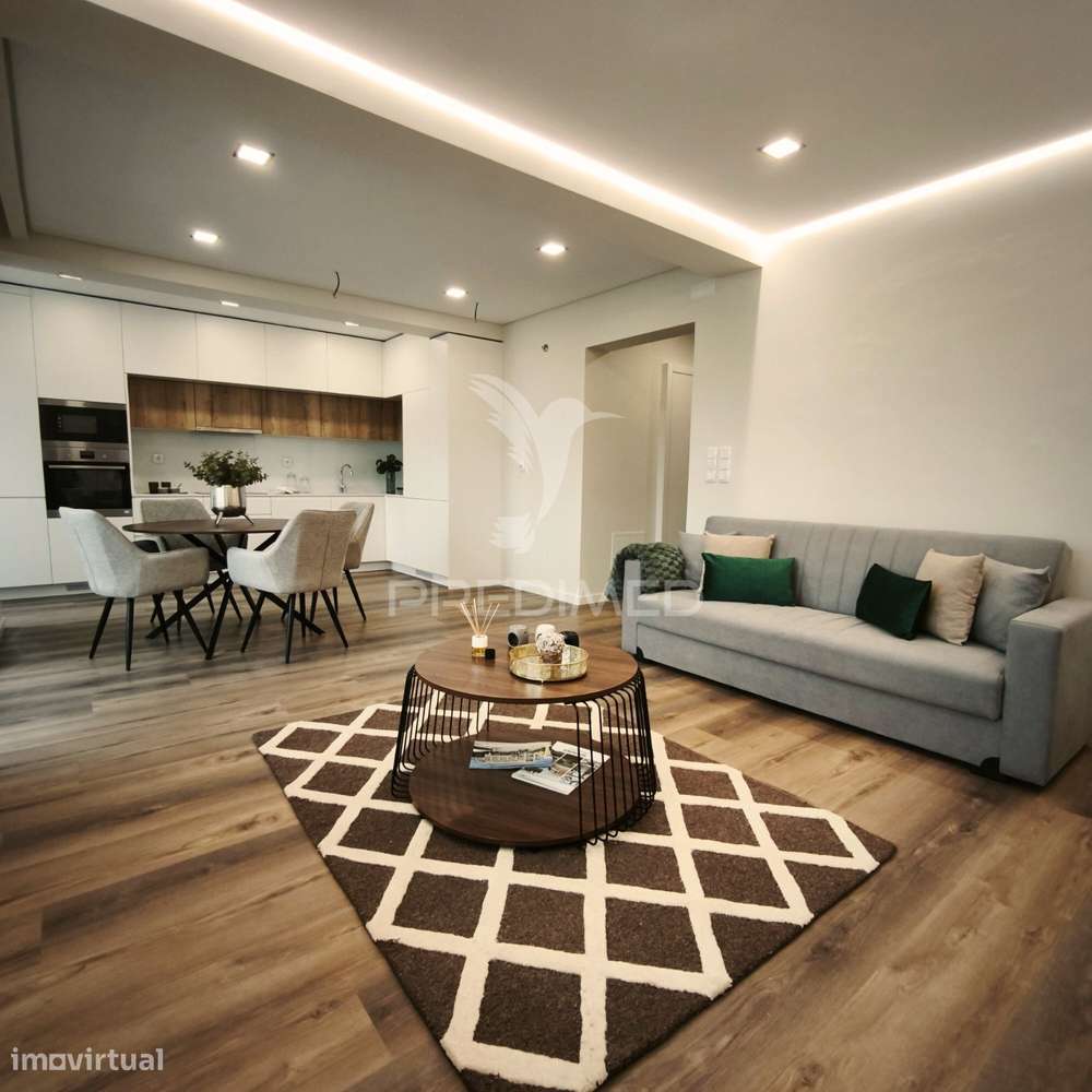 Apartamento T3 Benfica Totalmente Remodelado