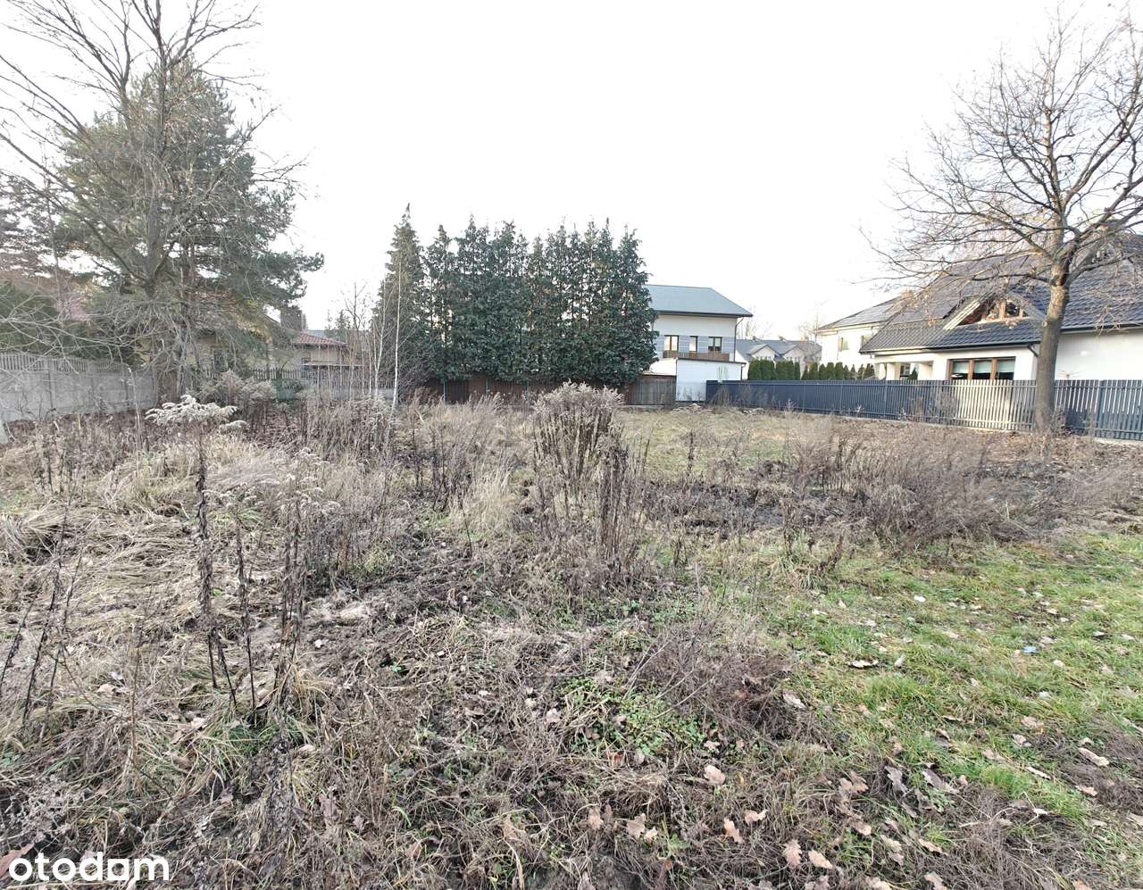 Niezabudowana działka 635mkw ● Wymiary 28m x 24m ● 40% zabudowy-2