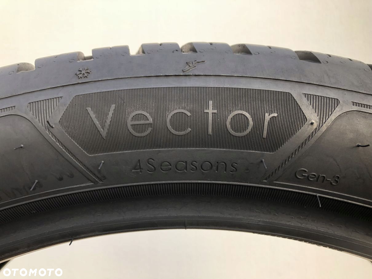 OPONA 215/45/20 95T GOODYEAR VECTOR 4SEASONS GEN-3 - 5