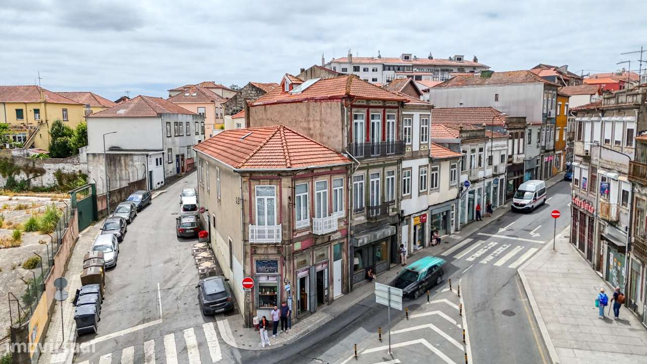 Prédio Porto com Projeto Aprovado-0