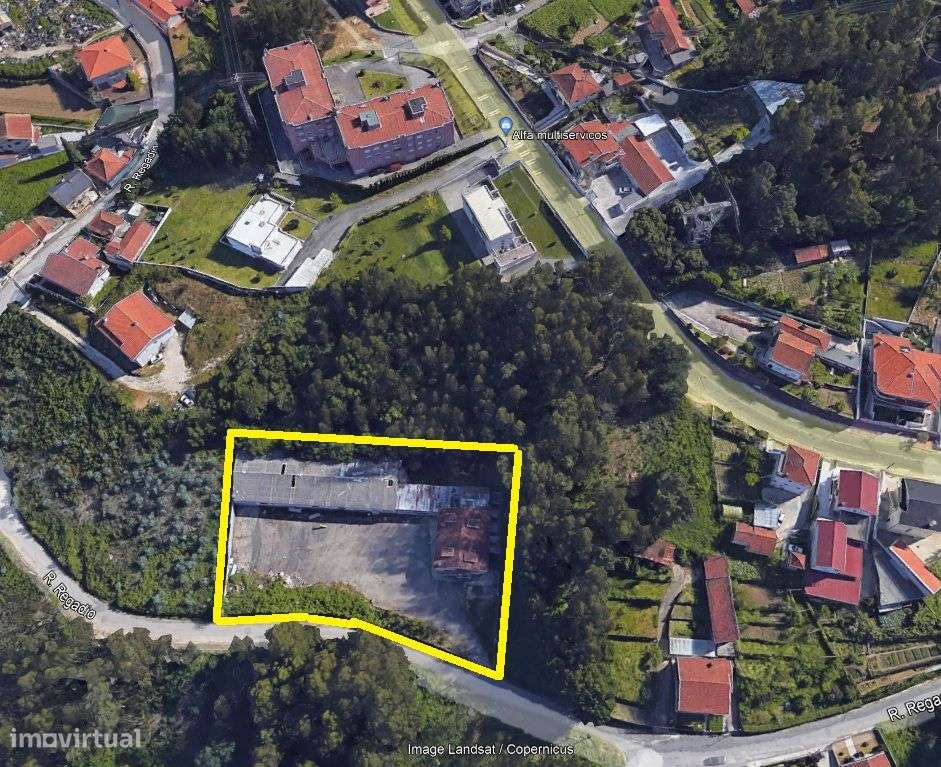 Armazém com Moradia na rua Regadio - Santa Maria da Feira-24