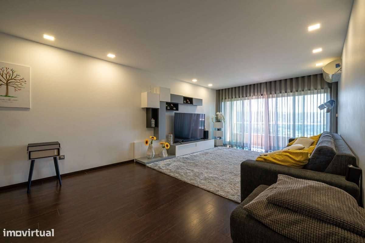 Apartamento Duplex Condomínio Fechado - Grande imagem: 4/22