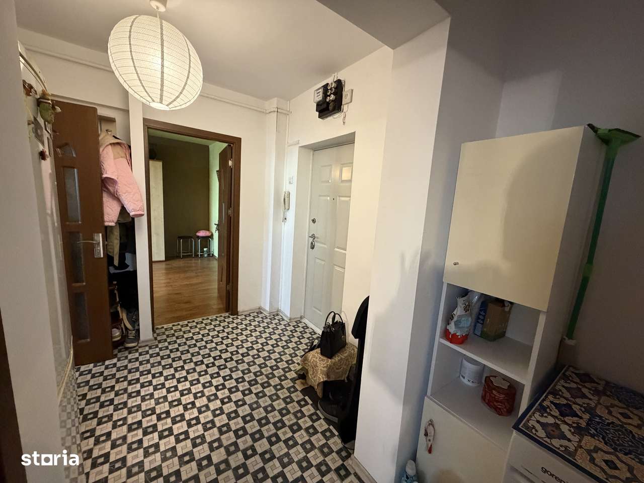 Vanzare apartament 2 camere MOBILAT UTILAT zona AFI-7