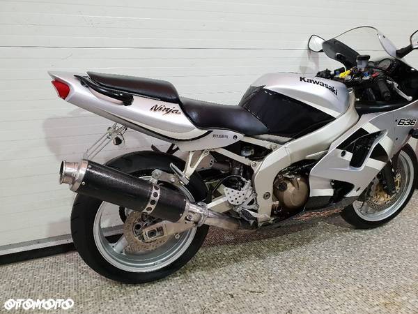 Kawasaki ZXR - 16