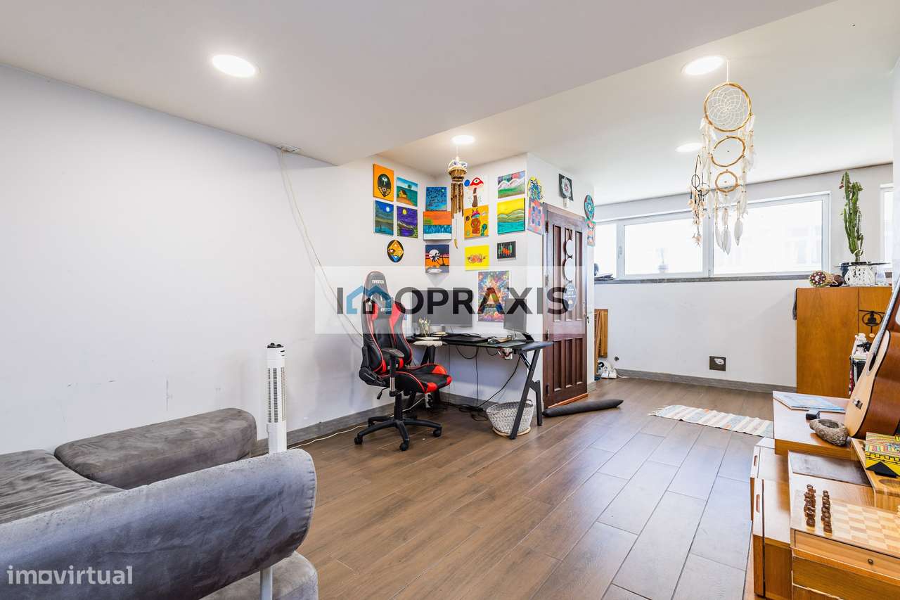 Apartamento T1- Renovado no Centro de Leiria-7