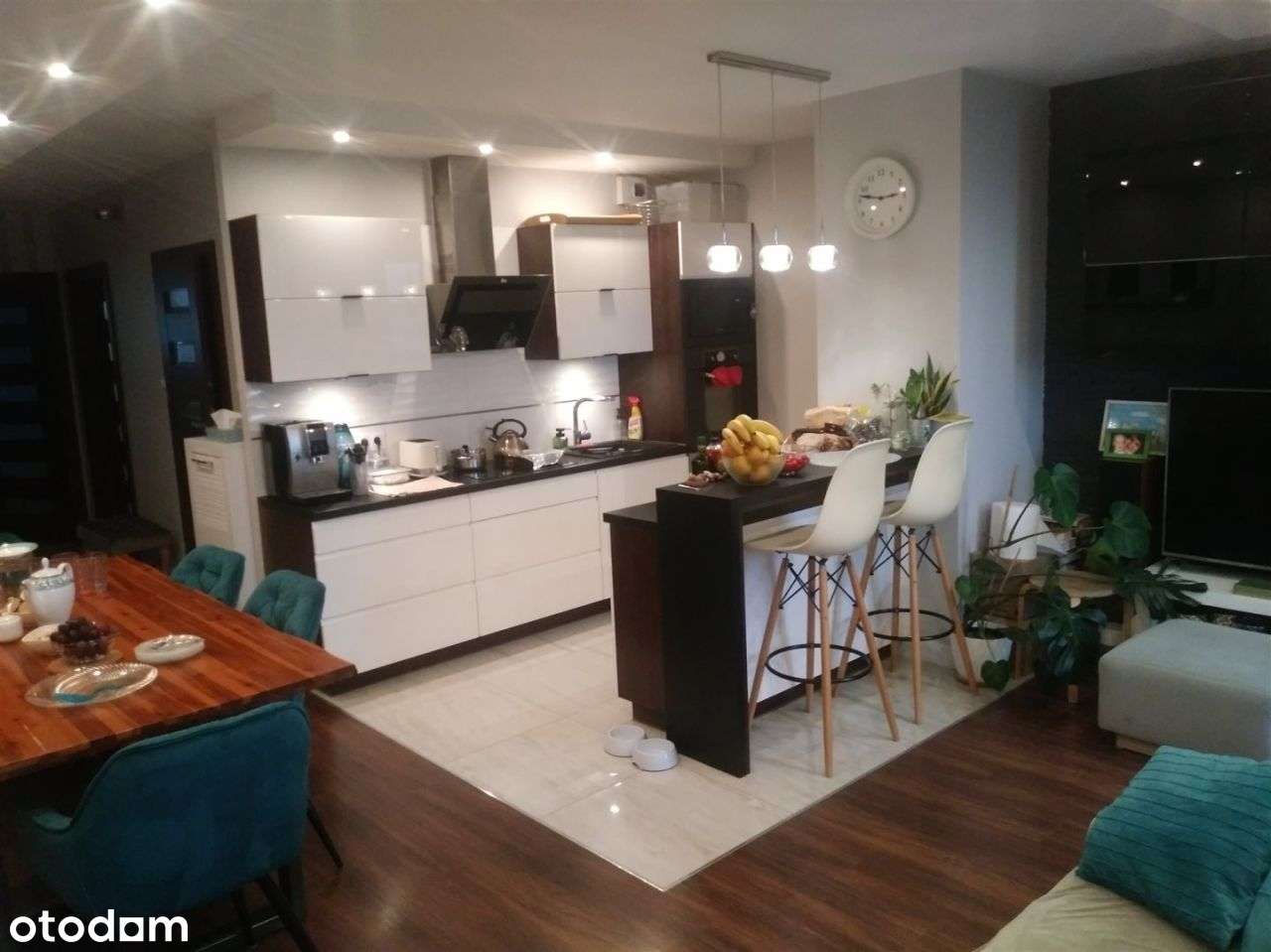 *Węglin, 3 pokojowe, duży balkon, winda, 2 Mp*-3