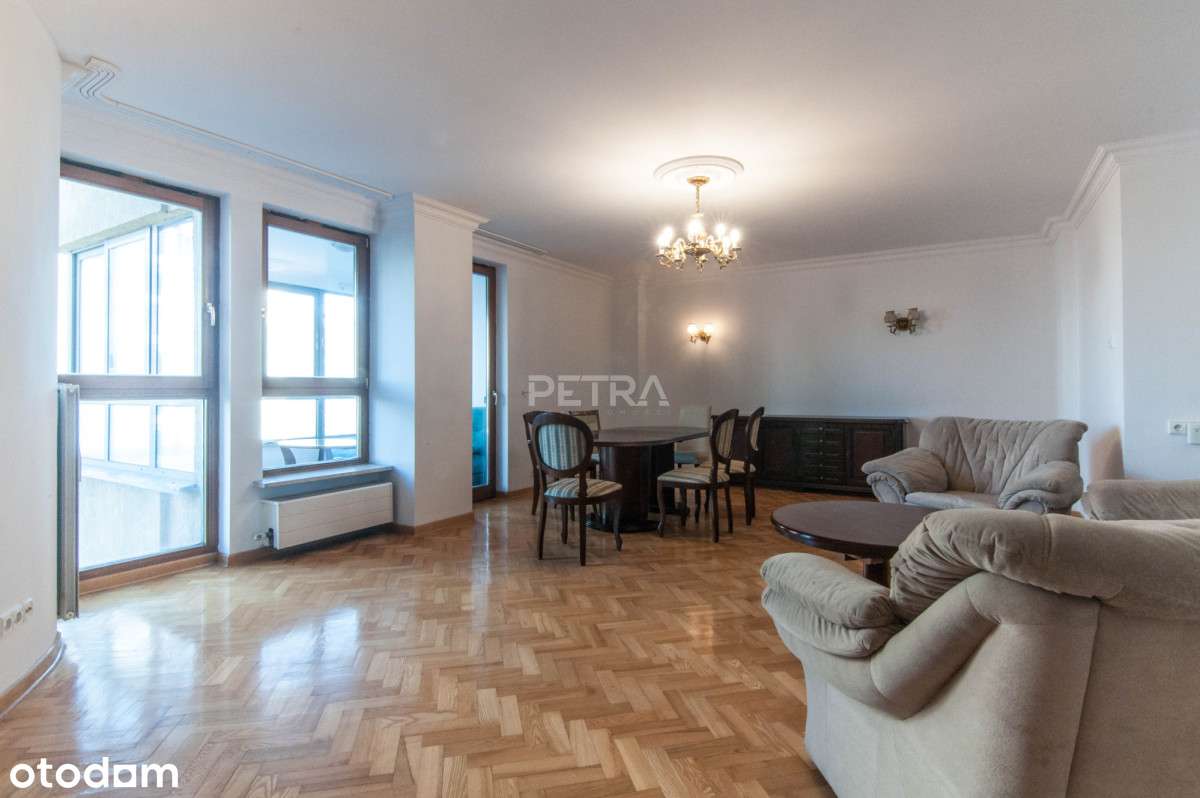 Blisko CH Arkadia i metra Dworzec Gdański-0