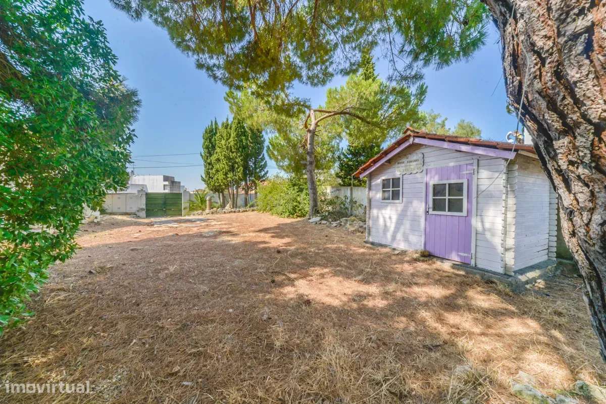 Quinta/Moradia na Póvoa de Santa Iria em Lote 2300m2-53