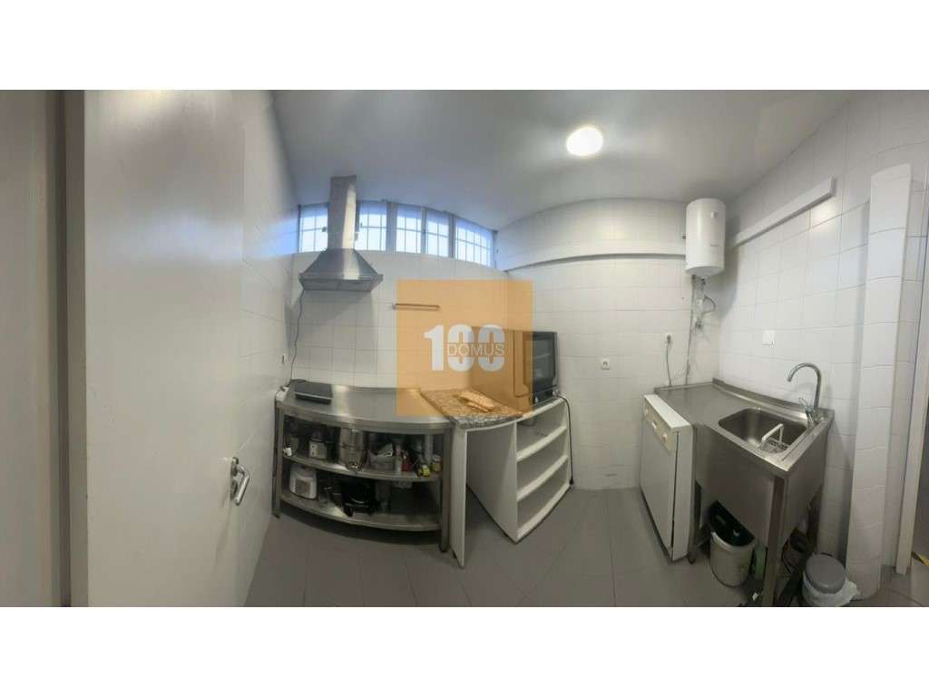 Loja na Senhora da Hora - Grande imagem: 4/22