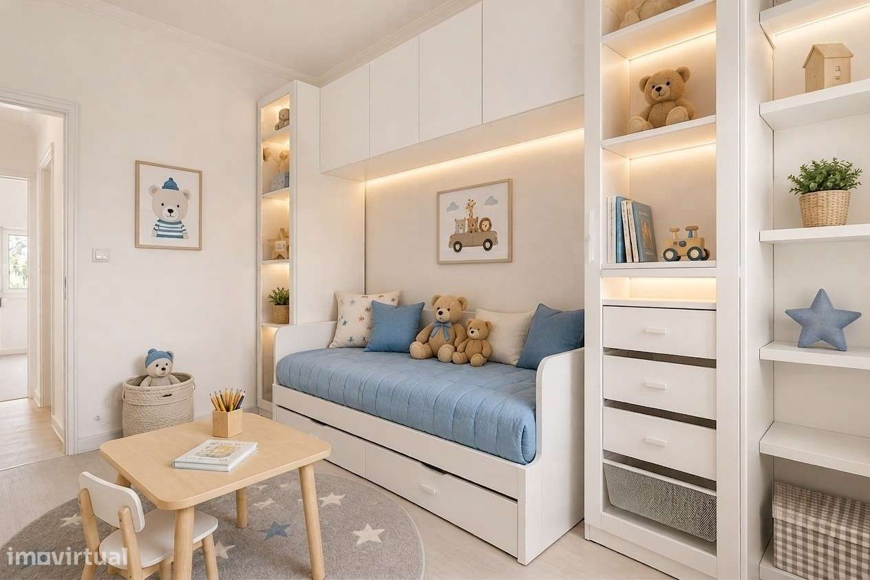 T3 Remodelado com 2 Varandas em Cascais | Pronto a Habitar-15