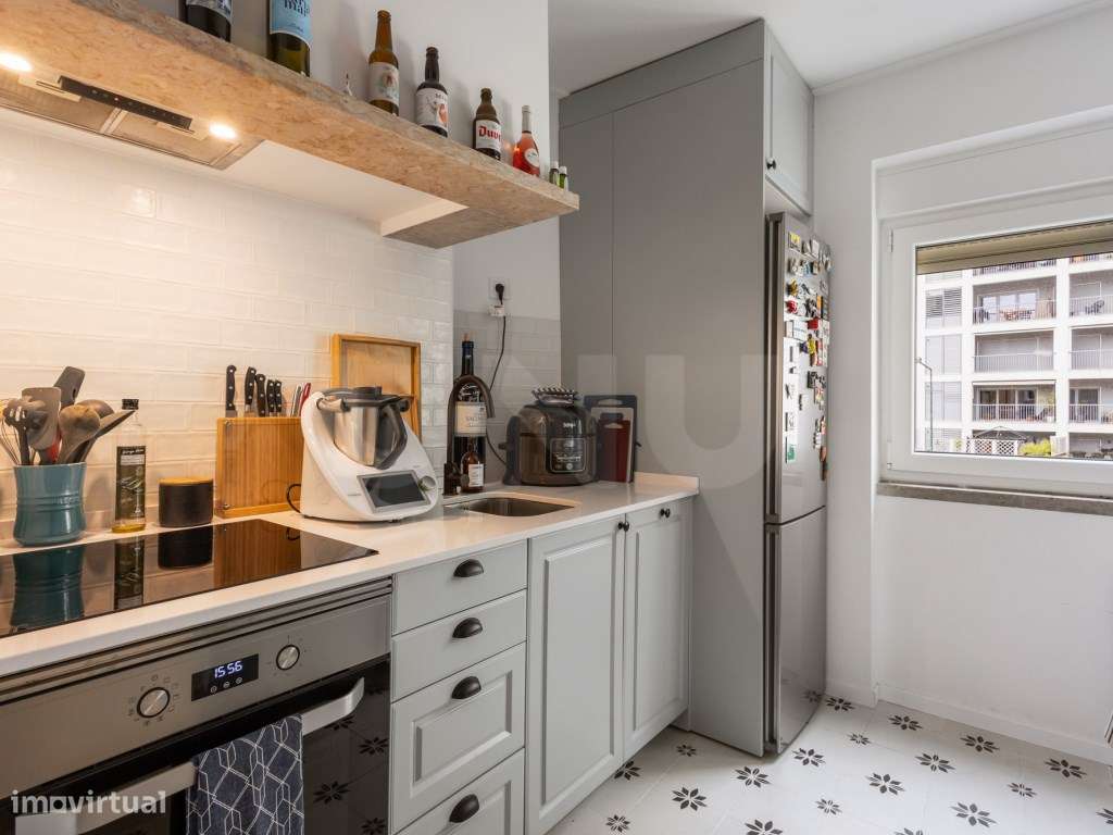 Apartamento T1 remodelado para venda na Graça, Lisboa. - Grande imagem: 5/24