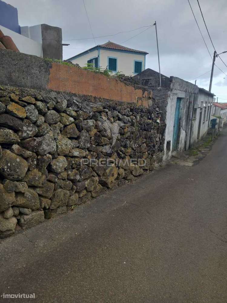 Moradia para Recuperar nas Fontinhas - Grande imagem: 4/10