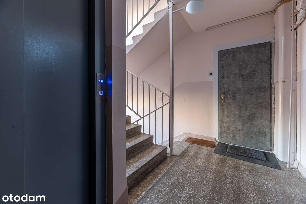 Stylowe, odnowione 3 pok. z balkonem, przestrzeń i światło na Żabieńcu-12