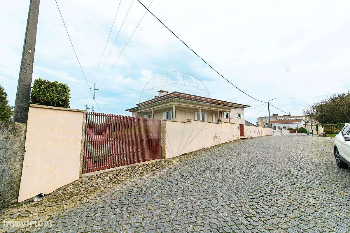 Moradia T3 para venda-49