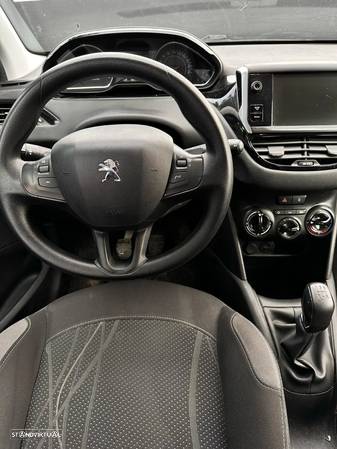 Peugeot 208 1.4 HDi Allure - 7