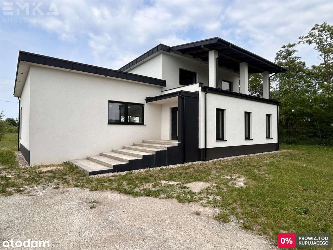 Dom 320 m² w stanie deweloperskim, działka 5772 m