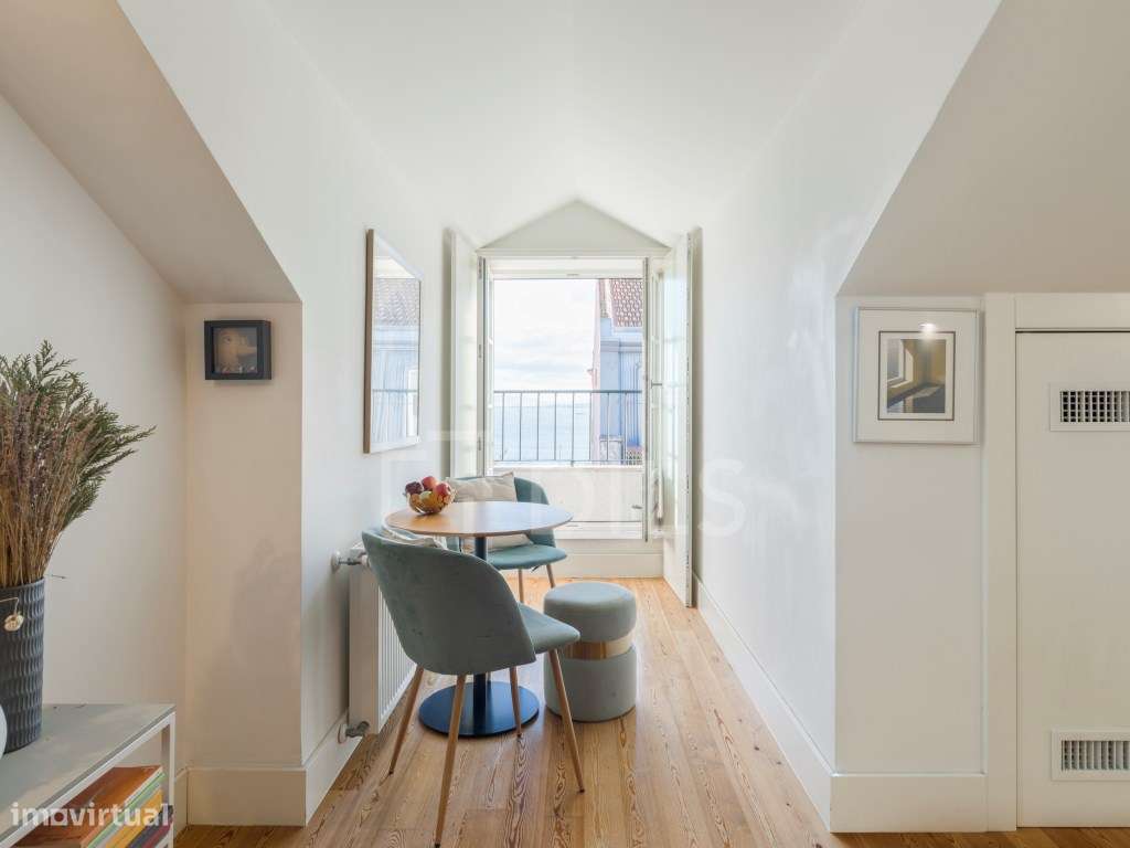 Apartamento T3 duplex com vista rio e garagem privativa, na Estrela...-21