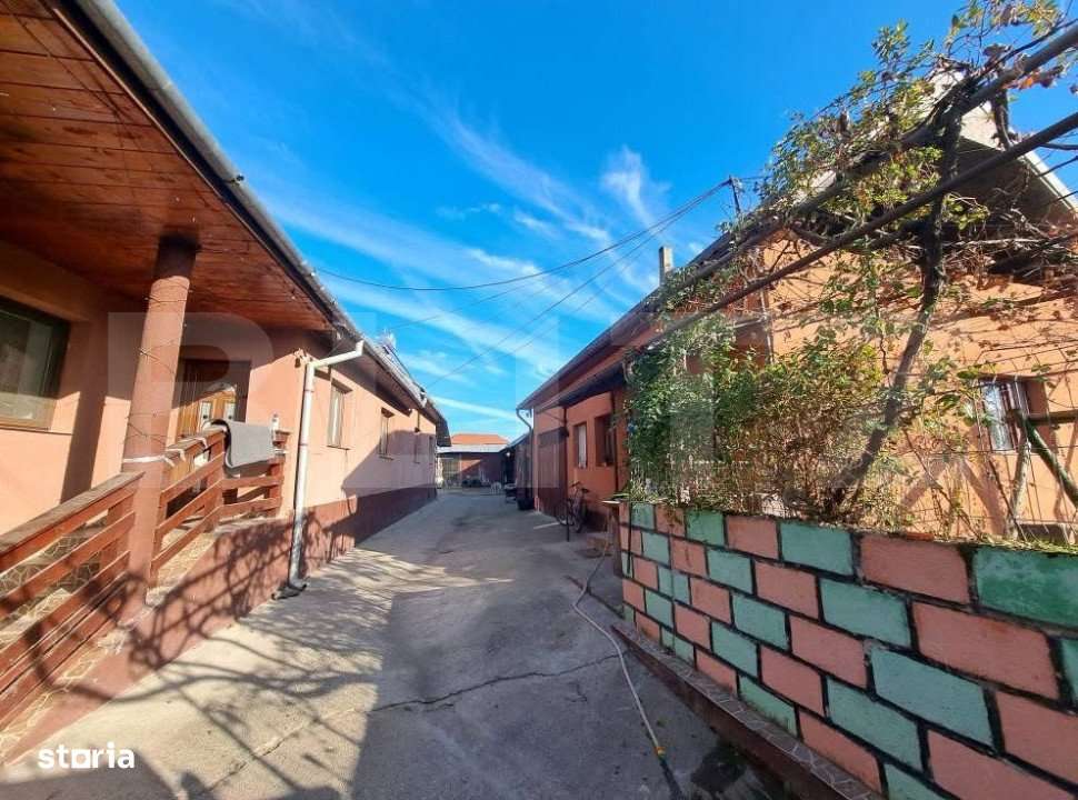 Casa de vanzare zona centrala - Imagine principală: 1/4