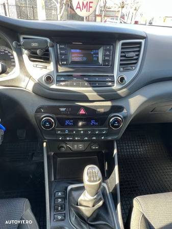 Hyundai Tucson 1.6 GDI 2WD 6MT ISG Comfort - 10