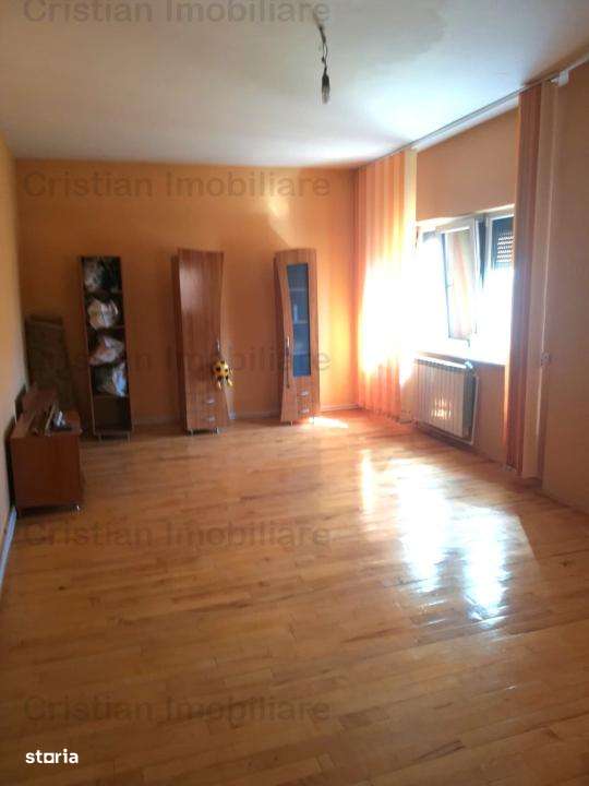 Centru 5 cam 180mp construiti ,teren 376 mp caramida renovata total - Imagine principală: 5/5