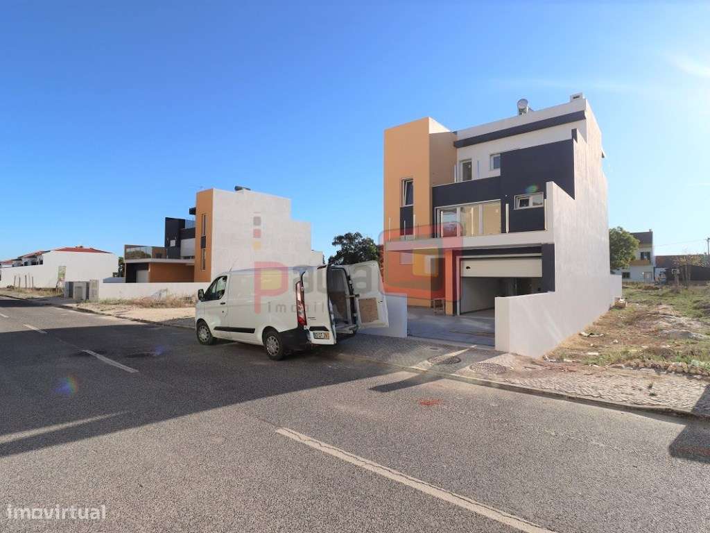 MORADIA NOVA - PEGÕES-25