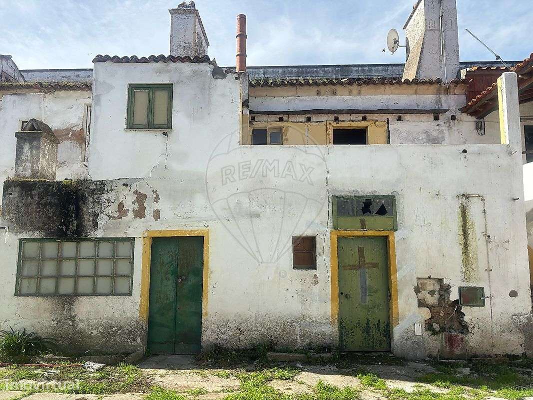 Moradia T8 para venda - Grande imagem: 1/9