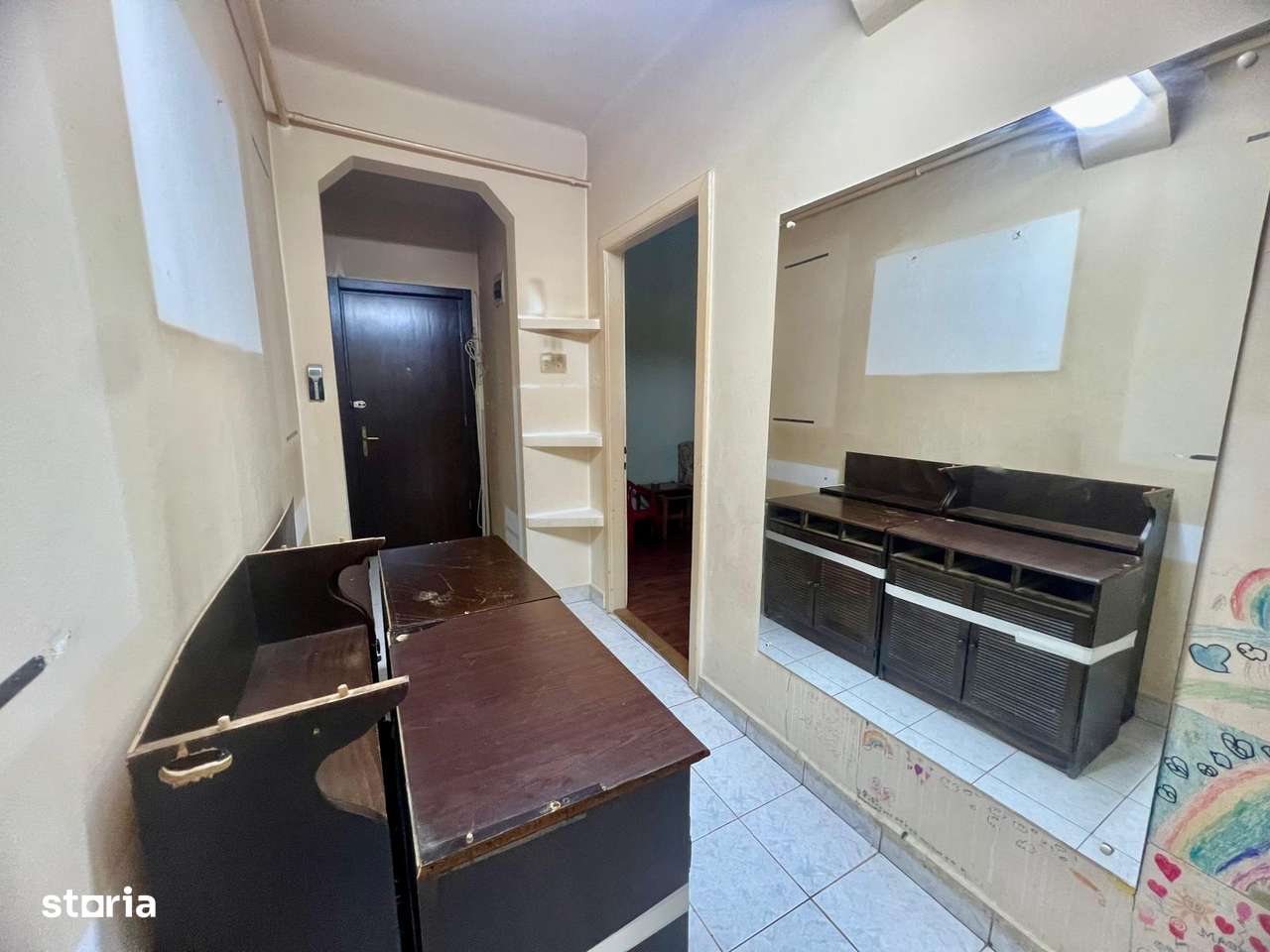 C/1554 De vânzare apartament cu 2 camere în Tg Mureș - Semicentral-4