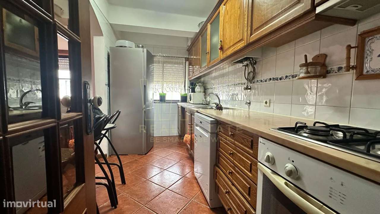 T2 c/ sotão e garagem na Lousã / Parque de Exposições - Grande imagem: 4/19