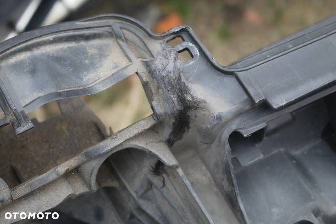 WZMOCNIENIE PAS PRZÓD AUDI A3 8V0805588 - 8