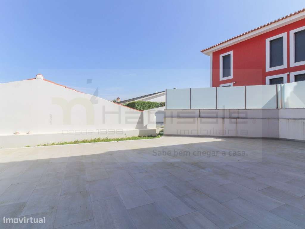 Moradia junto a Quinta da Marinha, a 1,5 Km da praia do Guincho-9