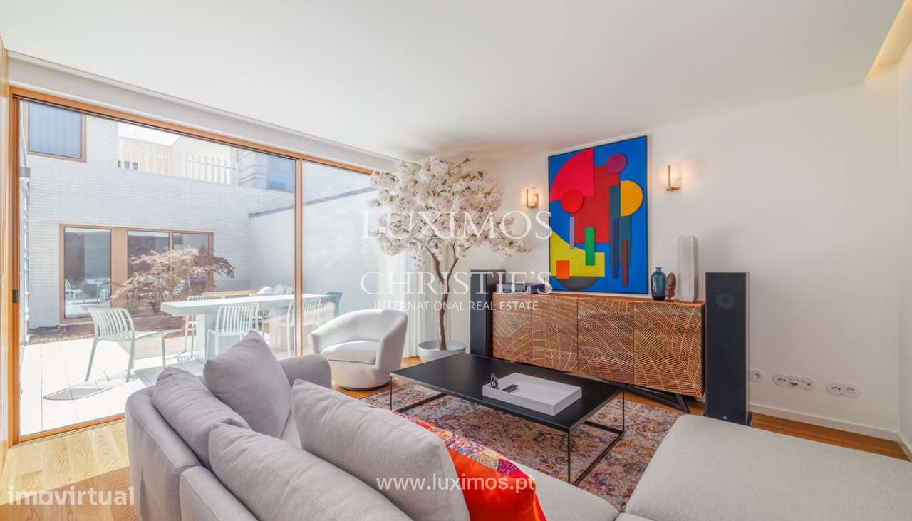 Moradia nova T4+1 com terraço e jardim, à venda, em Aveiro - Grande imagem: 2/23