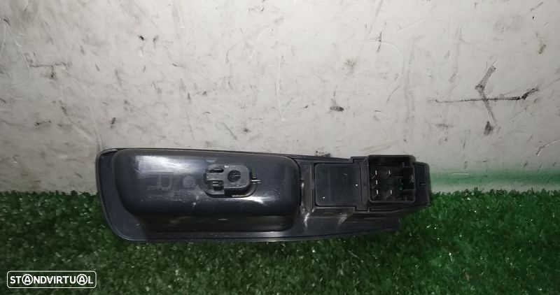 Botao Vidro Tras Direito Drt Volvo S40 I (644) - 2