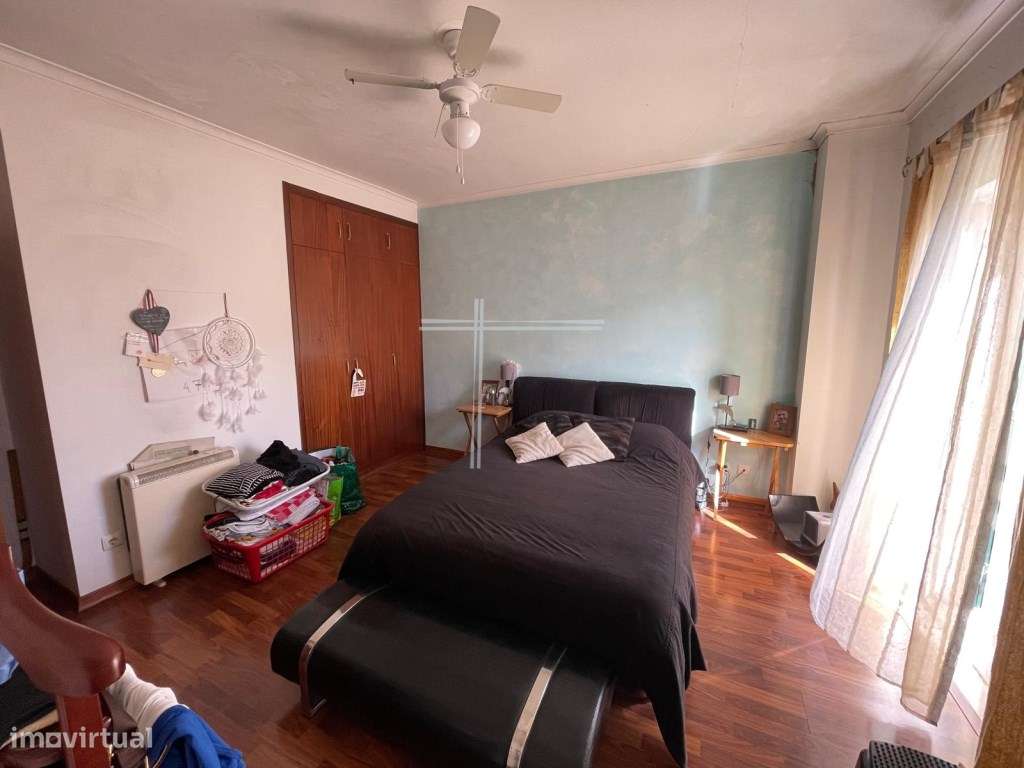 Moradia em banda T4, arquitetura tradicional com garagem - Vale Mil...-9