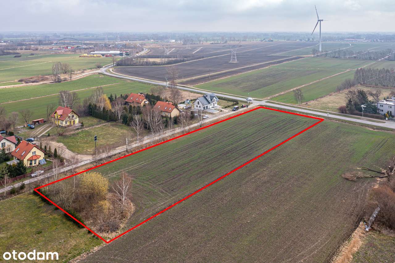 Działka usługowo - mieszkaniowa przy S7.-3