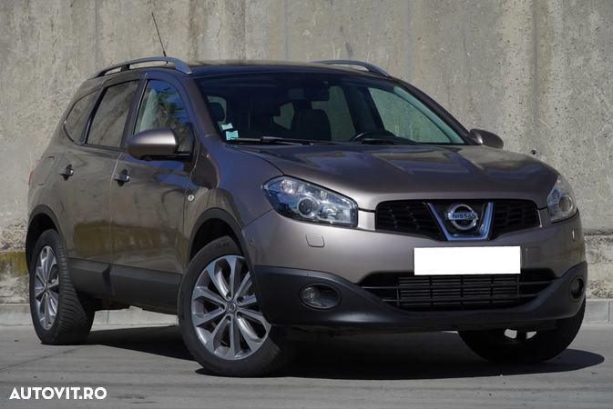 Nissan Qashqai+2 - 1