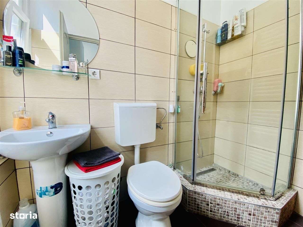 Ap. la vila in centrul Sibiului - 2 camere, pivnita, curte - 65 mpu-5