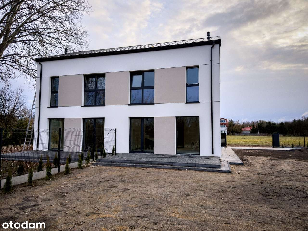 Solidny dom na 500 m² działce – wysoka jakość - Pełny obrazek: 2/13