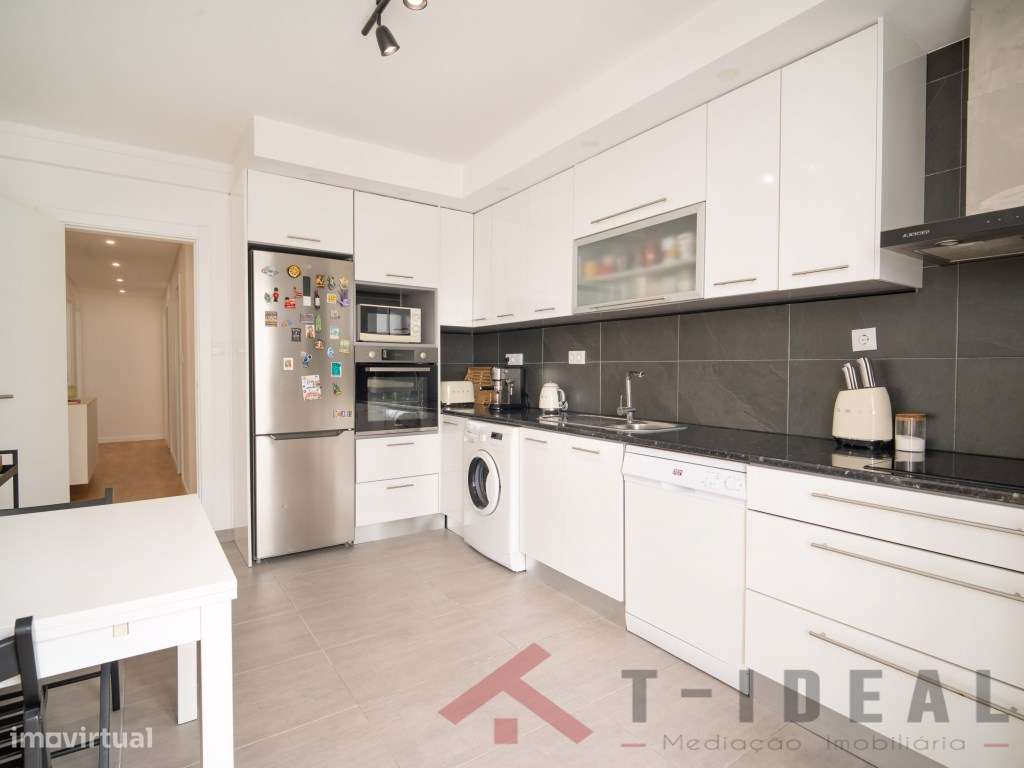 Apartamento T3 na vila da Lourinhã-9
