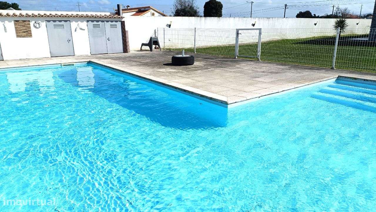 Moradia térrea isolada T4+1 | Piscina | Logradouro-36