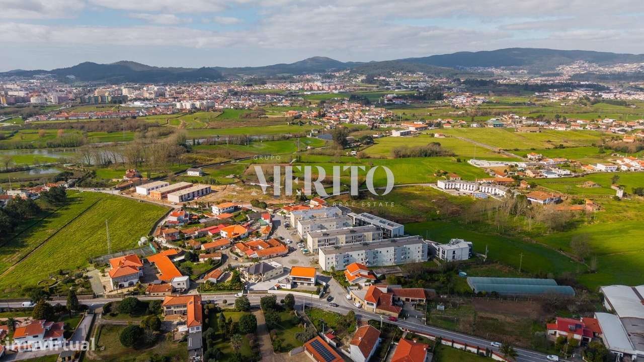 Apartamento T3 em São Veríssimo – A apenas 3 minutos do centro de Barc-22