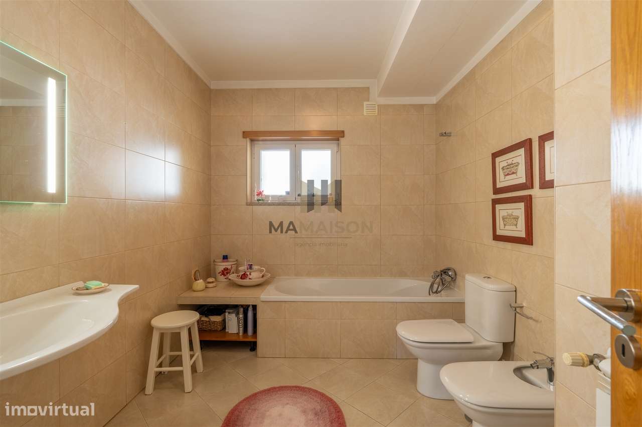 V5 AMOREIRAS | IMÓVEL DE LUXO | LAMEGO-26